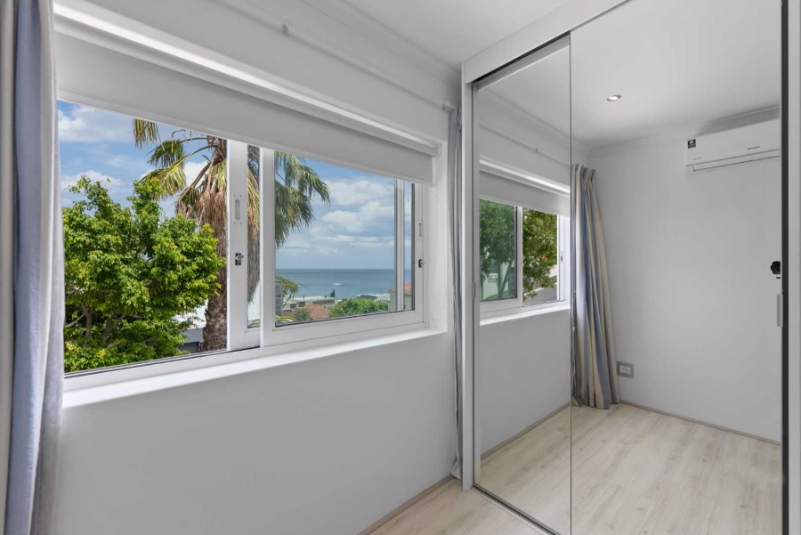 4 Bedroom Property for Sale in Camps Bay Western Cape